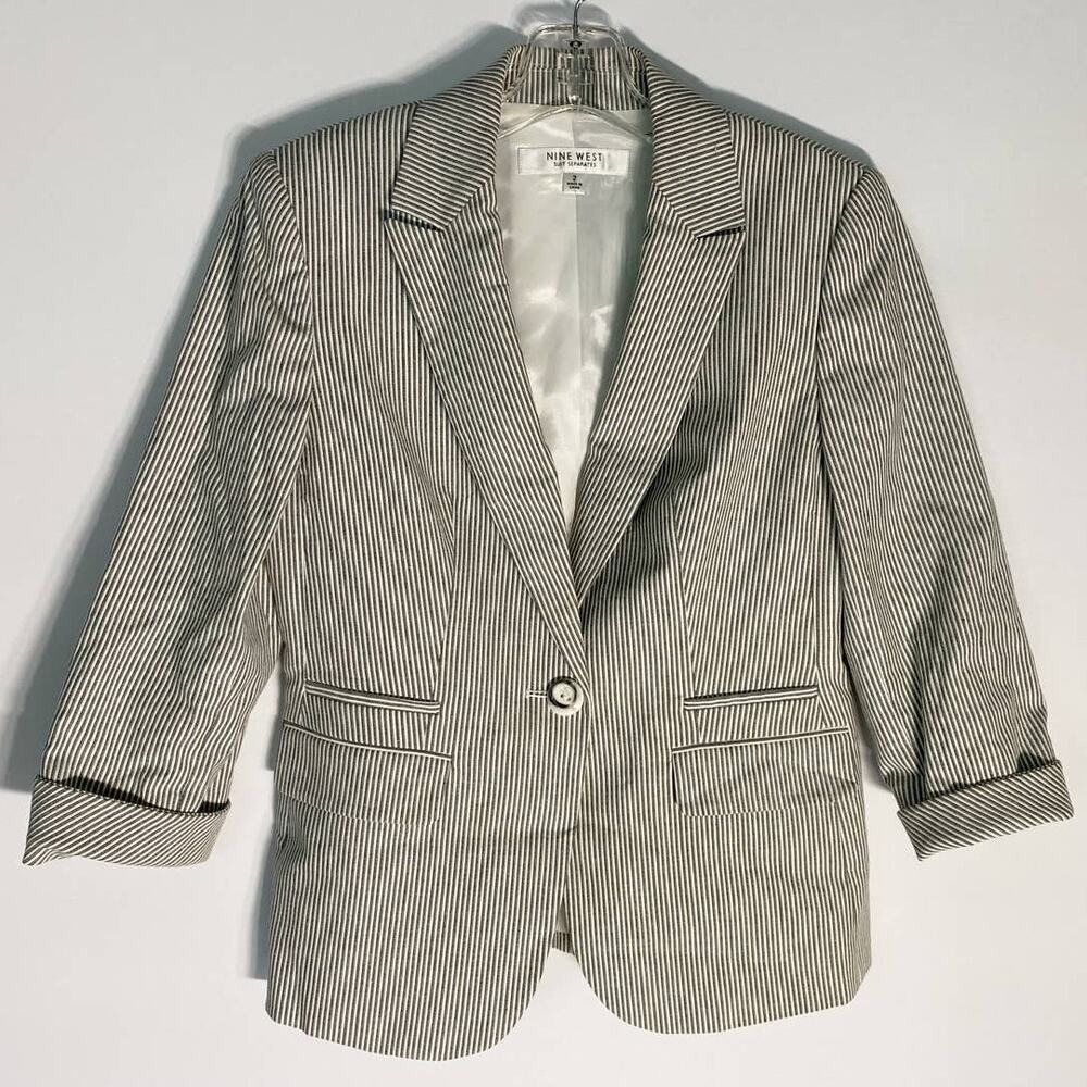 Nine West Grey White Pinstripe 1 Button 3/4 Sleeve‎ Blazer Jacket Womens Size 2